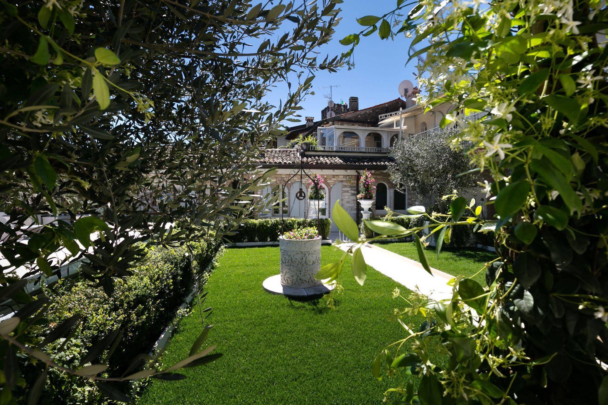Relais La Speranzina 호텔 시르미오네 외부 사진